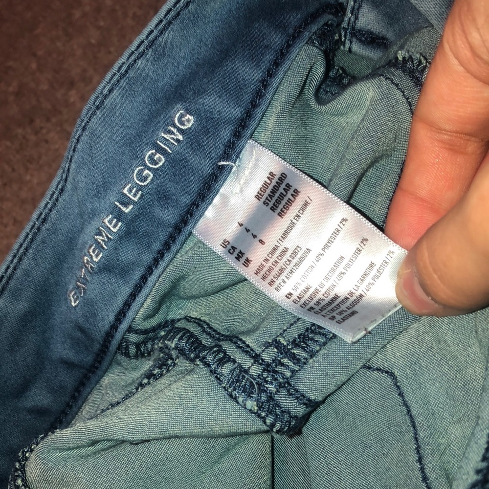Jeans - Picture 3 of 4
